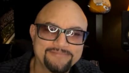 Ex-QUEENSR?CHE Vocalist GEOFF TATE: 'I'll Keep Singing Songs Until I Can't Do It Anymore'