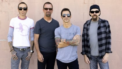 GODSMACK Cancels South American Tour Due To 'Lack Of Ticket Sales'