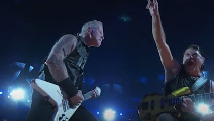 METALLICA Shares Pro-Shot Video Of 'For Whom the Bell Tolls' Performance From Arlington During 'M72' Tour