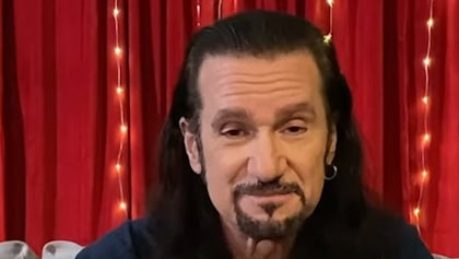 Former KISS Guitarist BRUCE KULICK Could 'Finally' Get Around To Writing His Memoir: 'I Think I Have A Great Story To Tell'