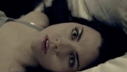 EVANESCENCE's 'Bring Me To Life' Surpasses One Billion Streams On SPOTIFY